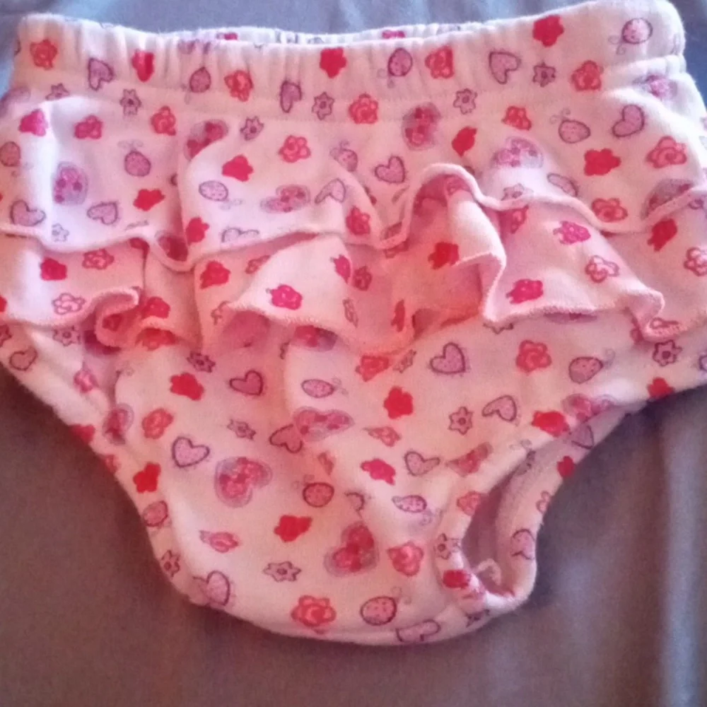 4/$20 Baby Girl 3-6 Months Ruffled Bloomers Diaper Cover